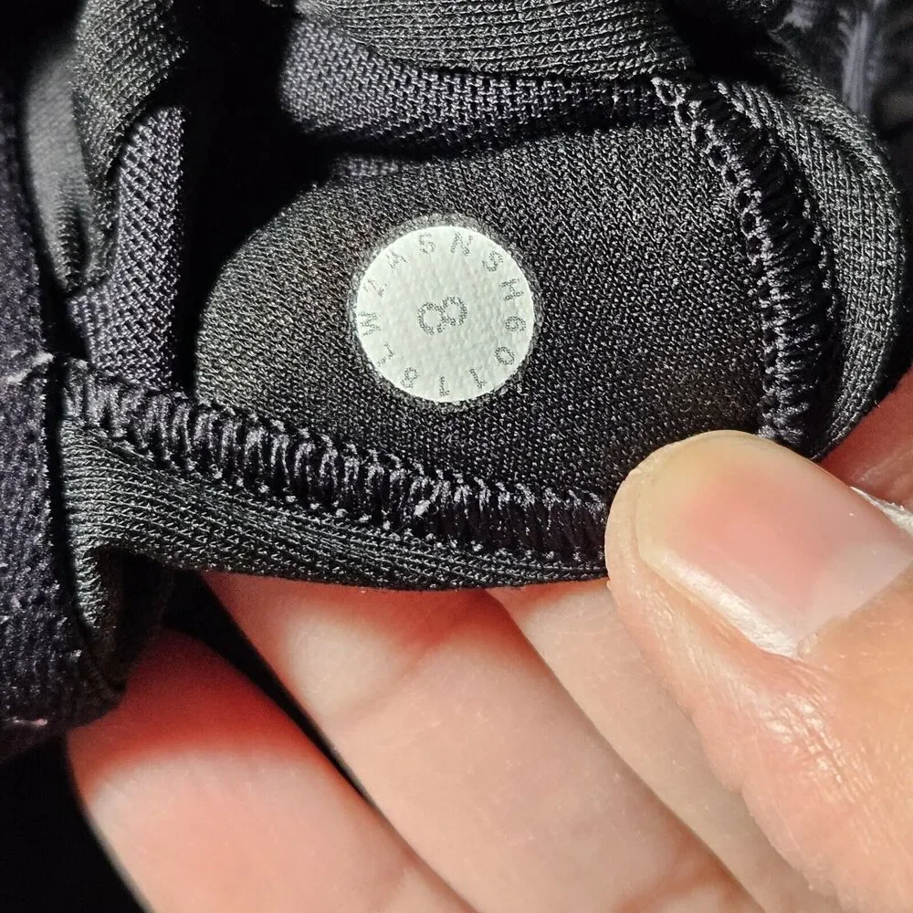 Lululemon Sportsbra Womens Size 8 Floral Geometric Art Design Sports Bra Padded